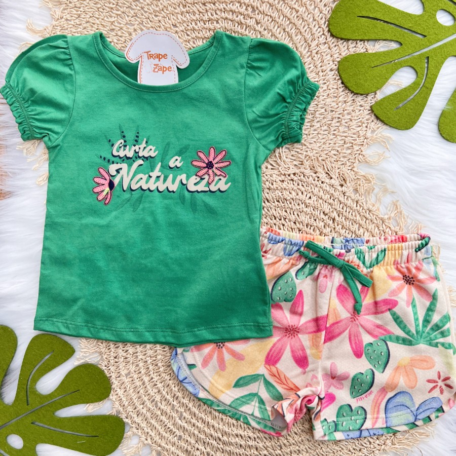 Conj. Blusa Curta a Natureza e Short Floral - Verde